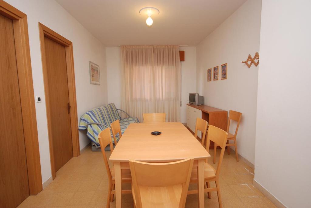Elena Appartement Lignano Sabbiadoro Kamer foto