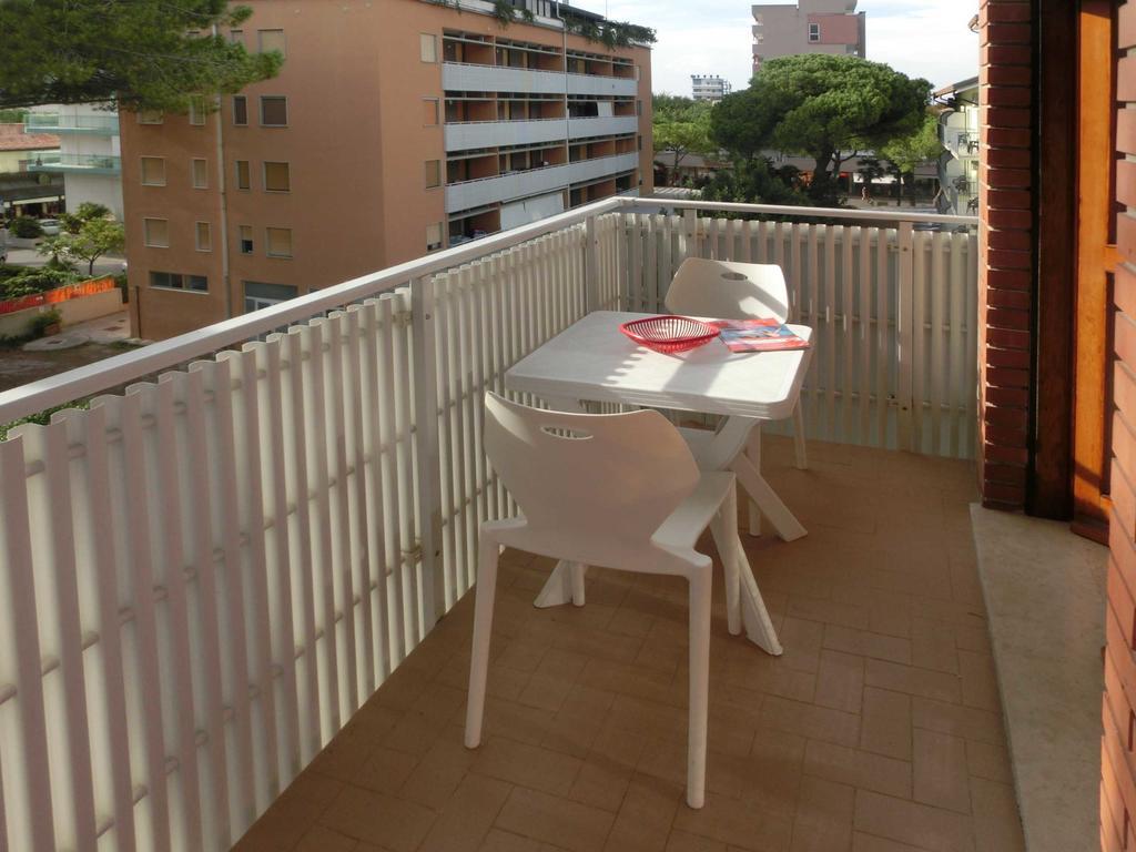 Elena Appartement Lignano Sabbiadoro Buitenkant foto